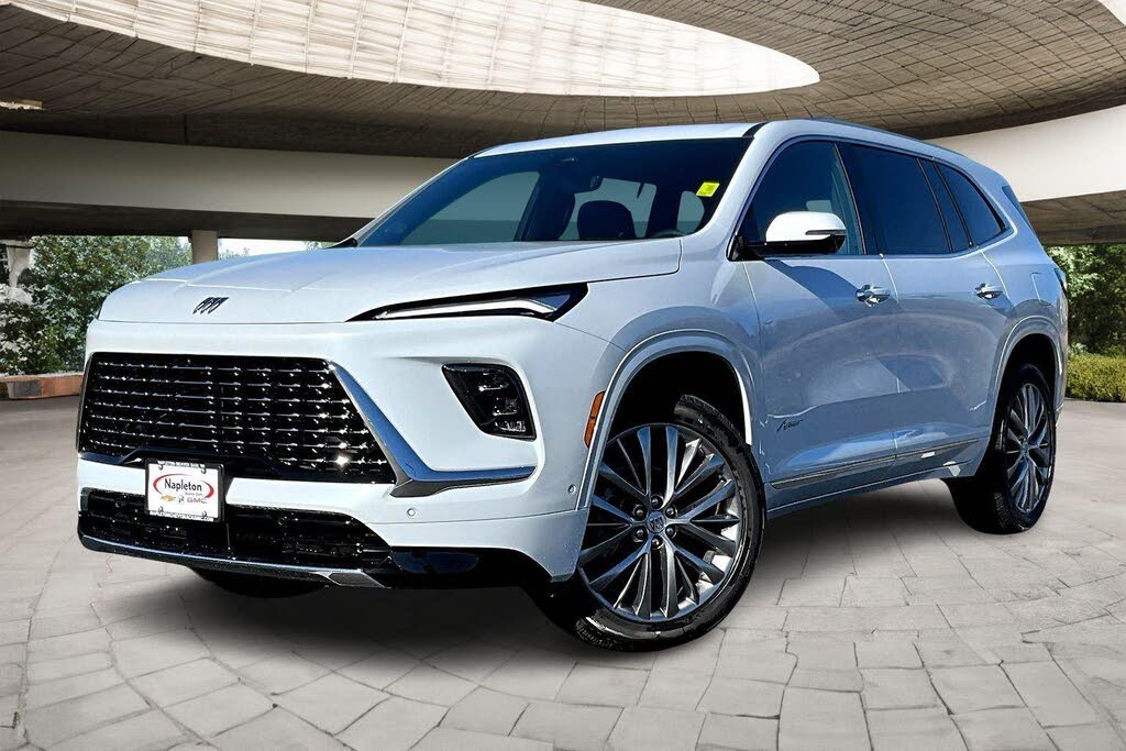 2026 Buick Enclave Avenir FWD
