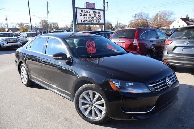 2012 Volkswagen Passat SEL