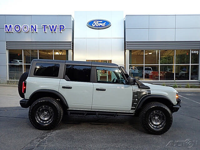 2022 Ford Bronco Everglades Advanced 4WD
