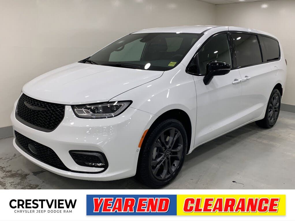 2026 Chrysler Pacifica Select AWD