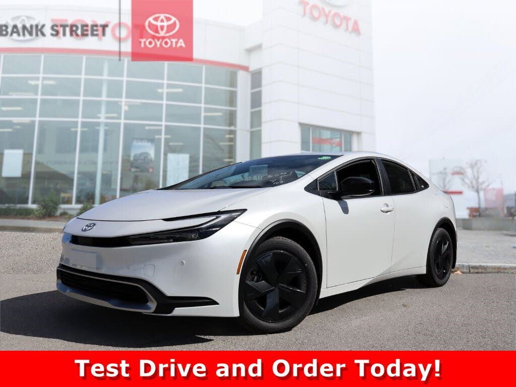 2026 Toyota Prius Plug-In Hybrid SE FWD