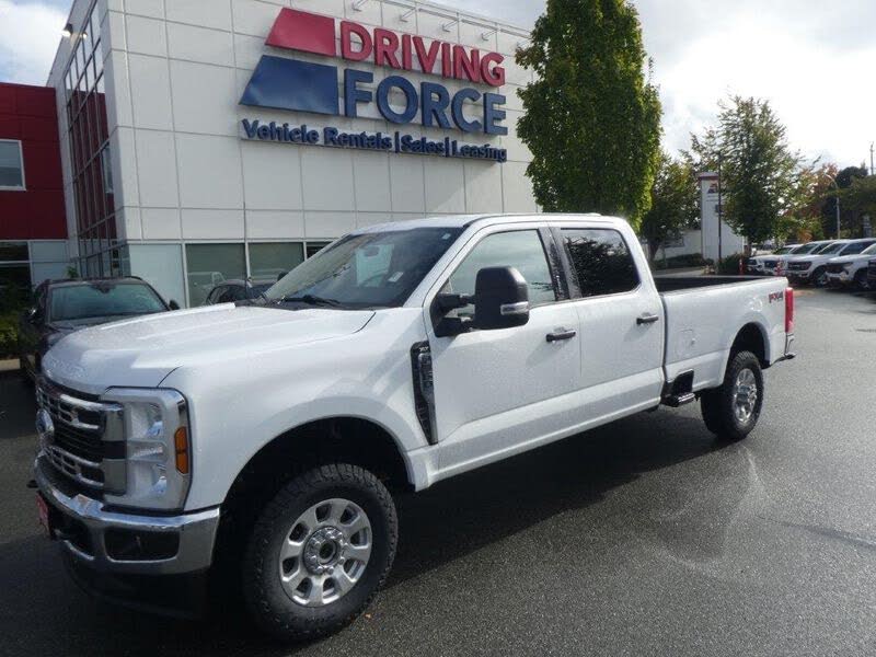 2024 Ford F-350 Super Duty XLT Crew Cab LB 4WD