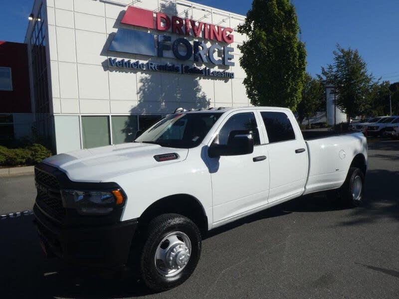 2024 RAM 3500 Tradesman Crew Cab LB DRW 4WD