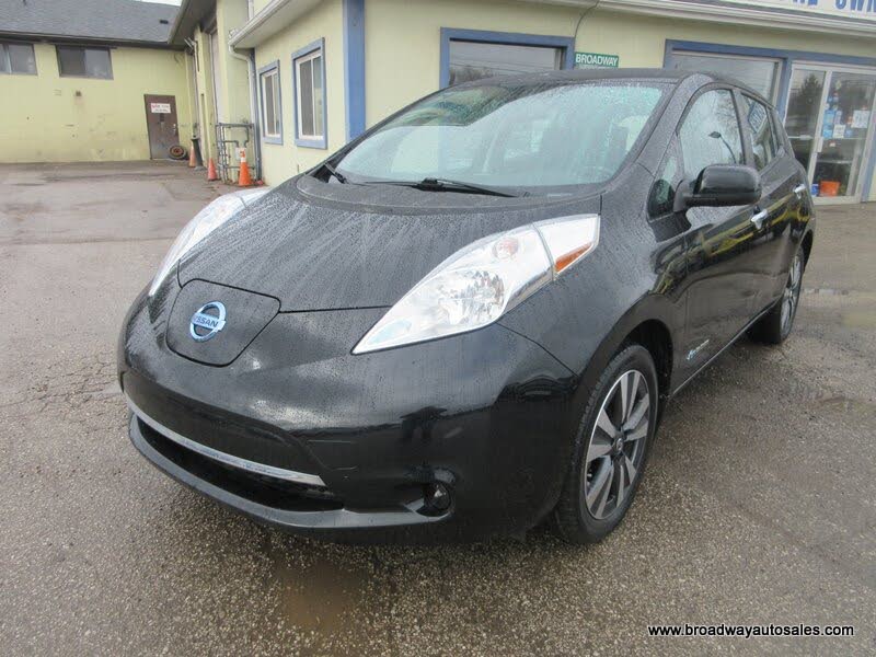 2016 Nissan LEAF SV