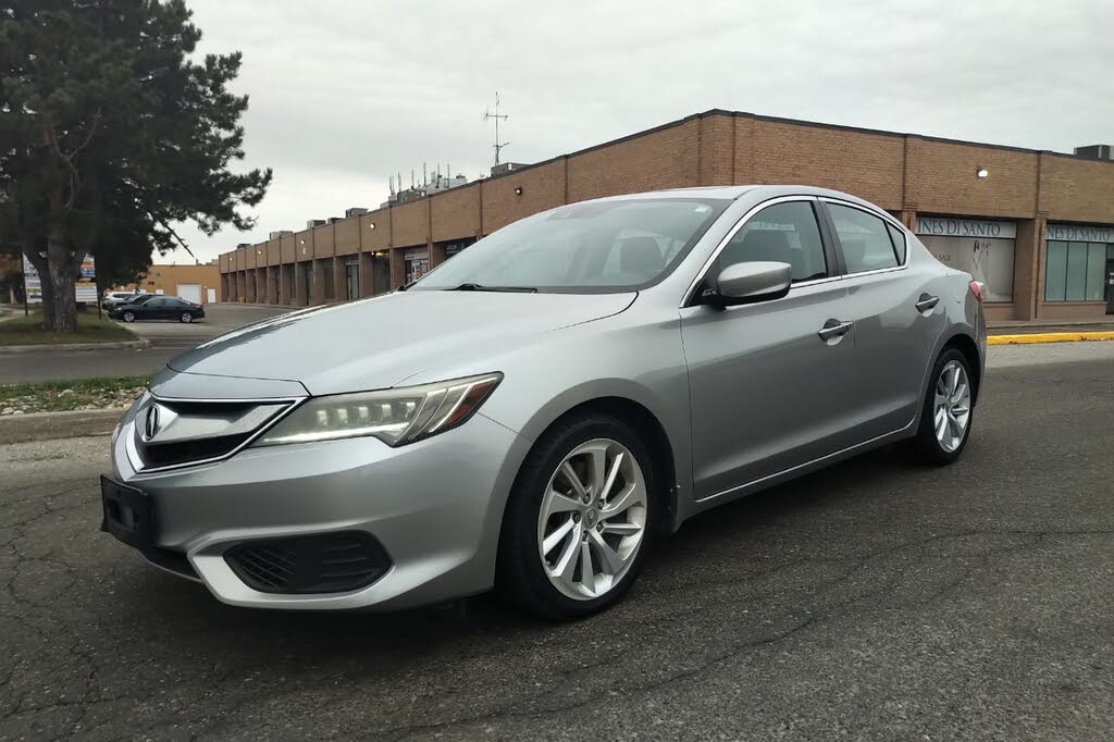 2017 Acura ILX FWD with Technology Plus Package