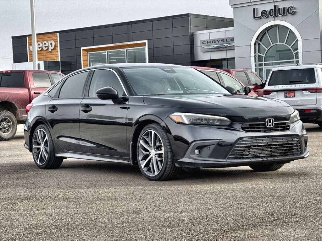 2022 Honda Civic Touring FWD