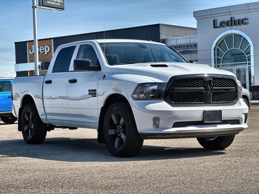 2022 RAM 1500 Classic Express Crew Cab 4WD