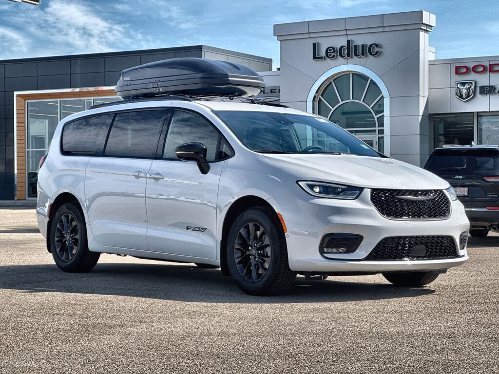 2025 Chrysler Pacifica Select AWD