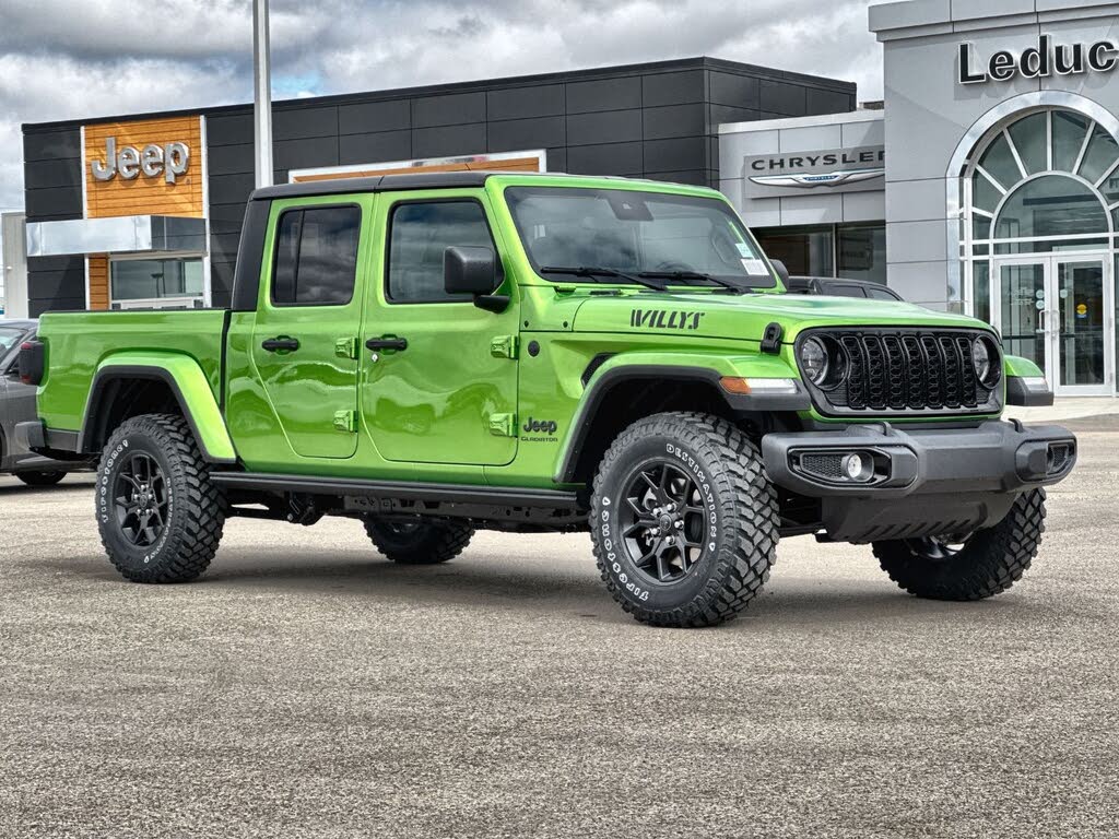 2025 Jeep Gladiator Willys Crew Cab 4WD
