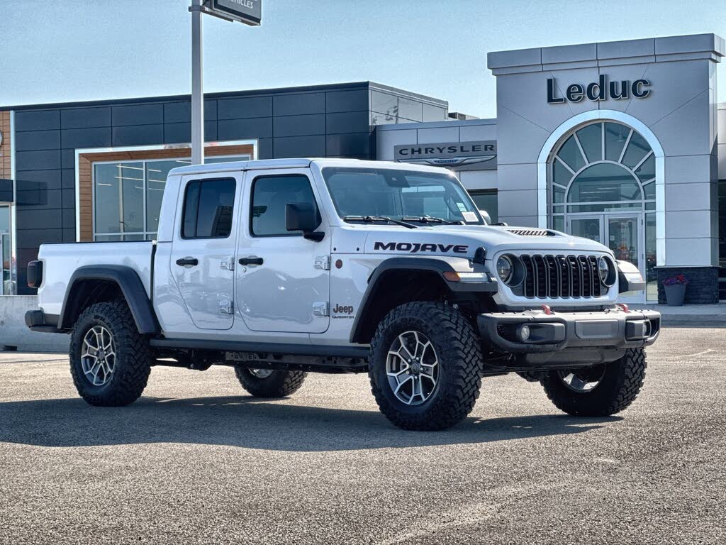 2025 Jeep Gladiator Mojave Crew Cab 4WD