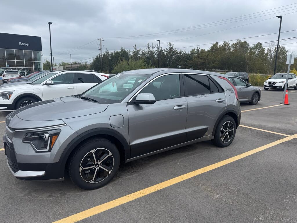 2025 Kia Niro Hybrid Plug-In LX FWD