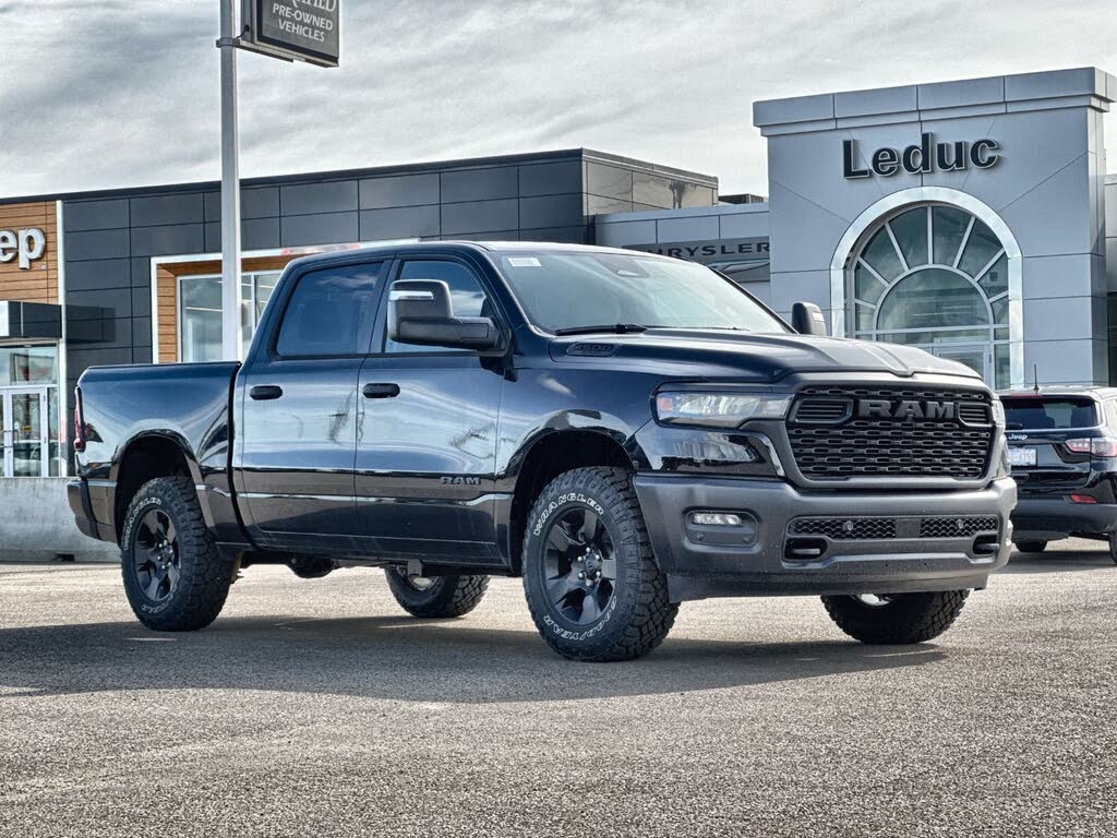 2025 RAM 1500 Warlock 4dr Crew Cab 4WD