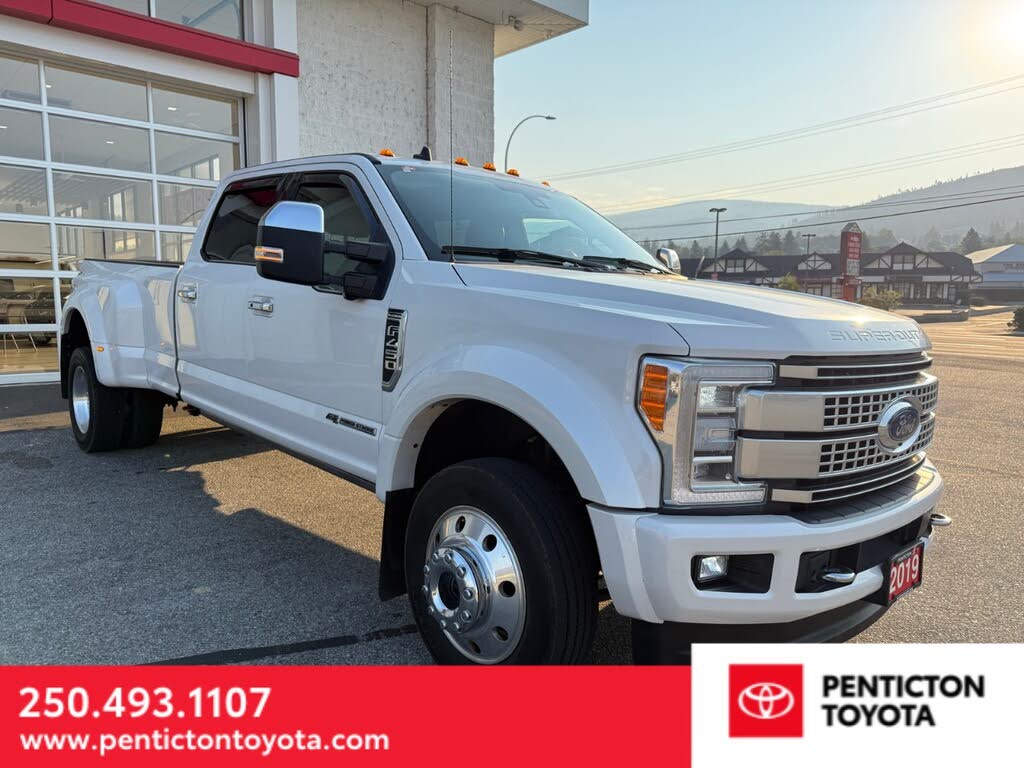 2019 Ford F-450 Super Duty Platinum Crew Cab LB DRW 4WD