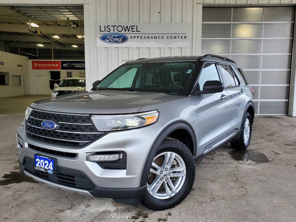 Ford Explorer XLT AWD 2024