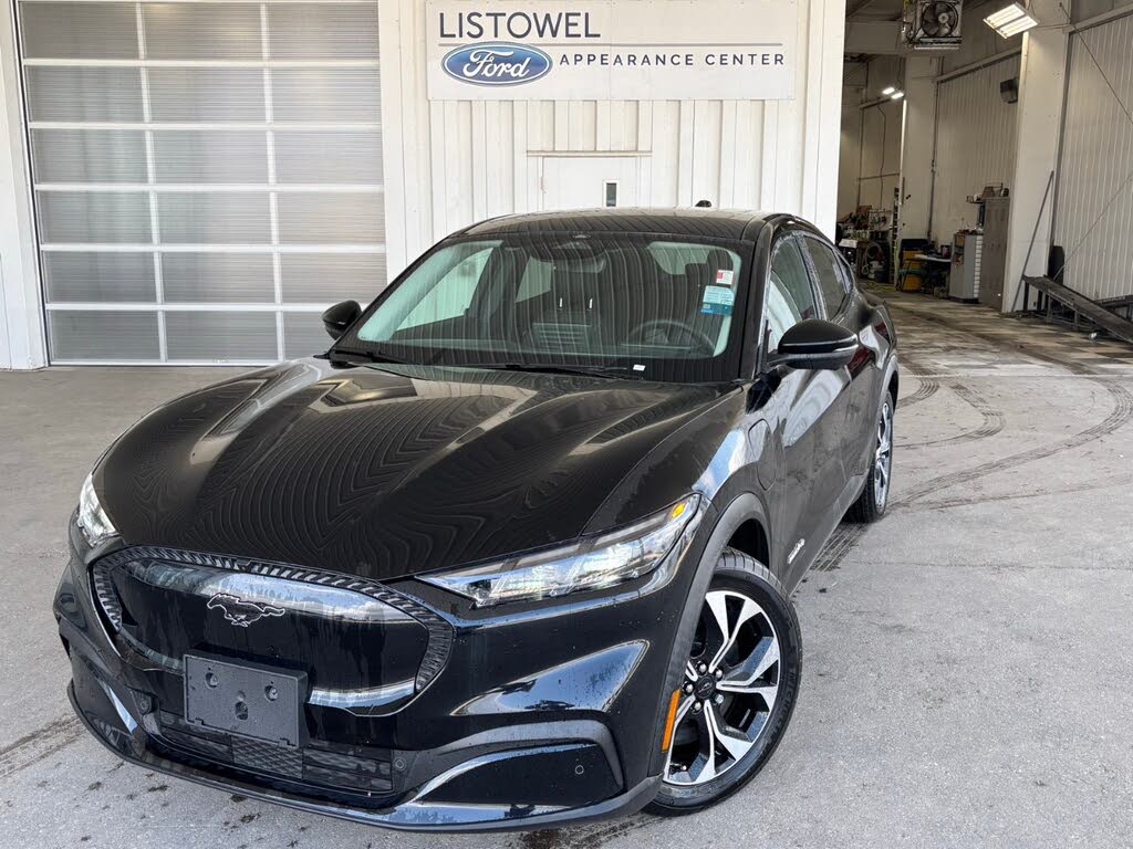 Ford Mustang Mach-E Select AWD 2025
