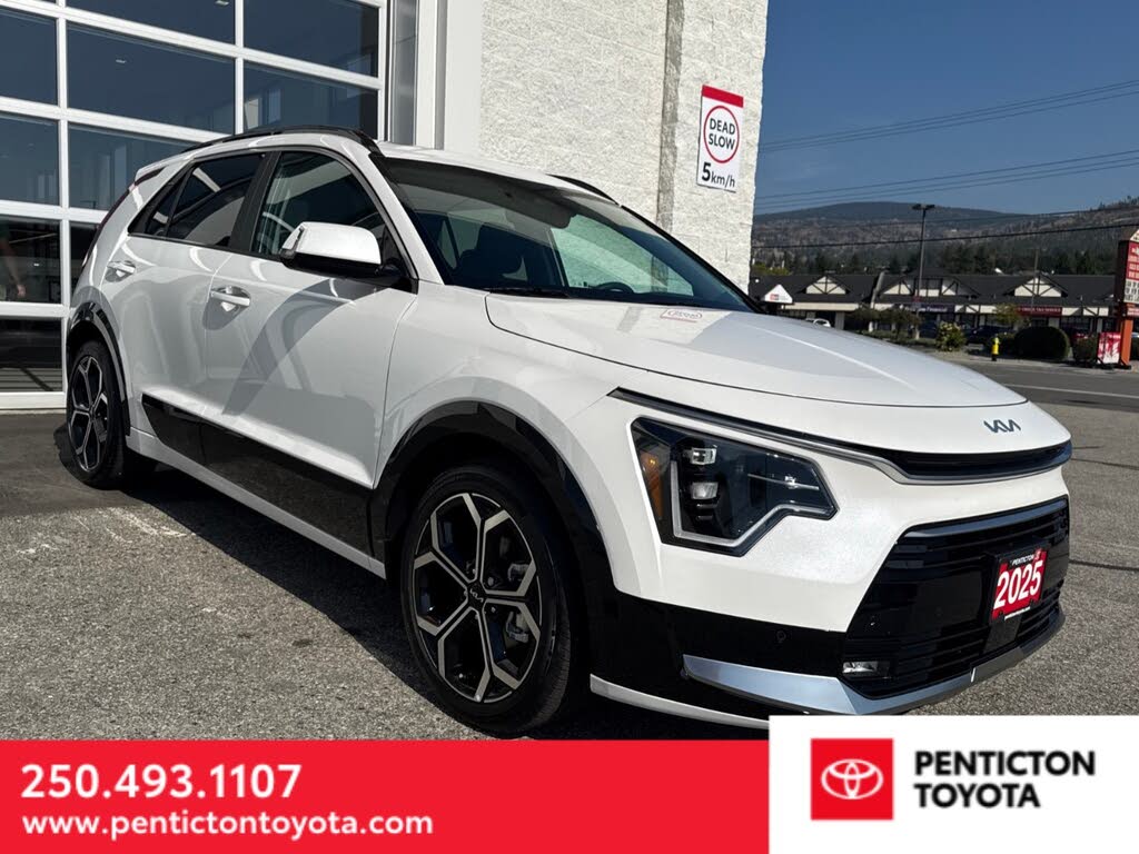 2025 Kia Niro SX FWD