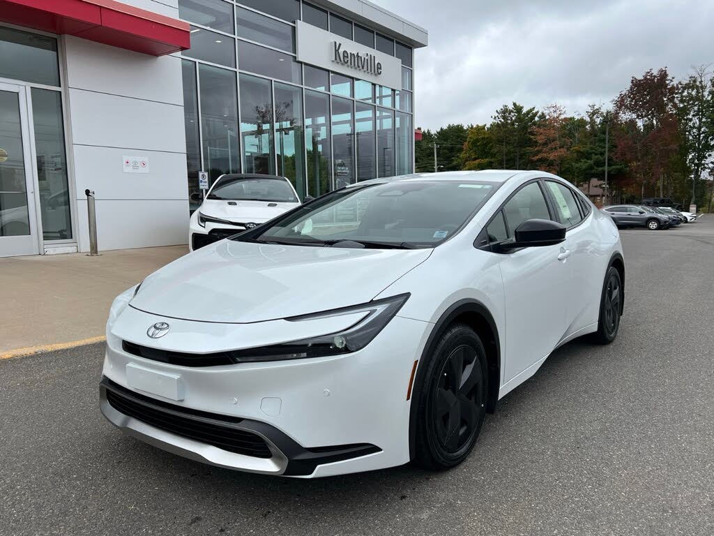 2026 Toyota Prius Plug-In Hybrid SE FWD