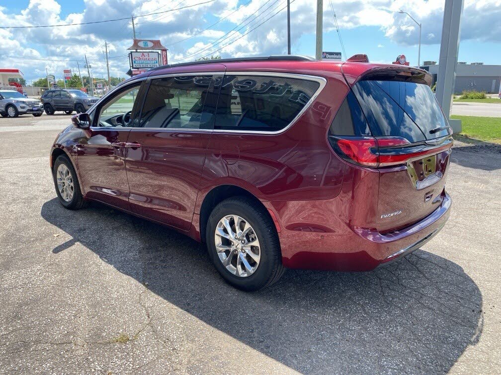 2022 Chrysler Pacifica Touring L AWD