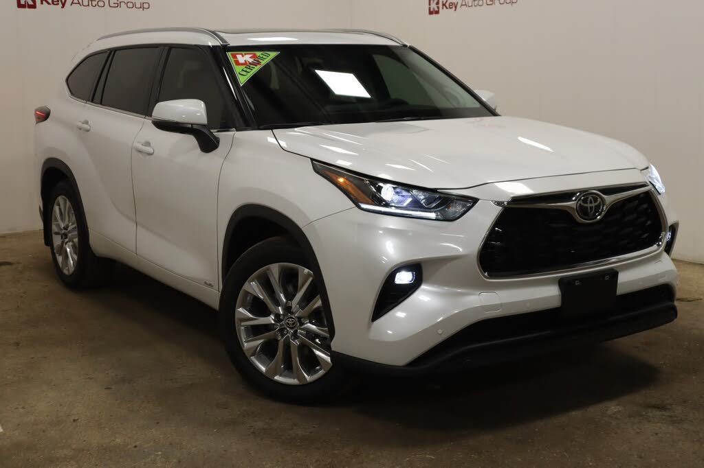 2025 Toyota Highlander Hybrid Limited AWD