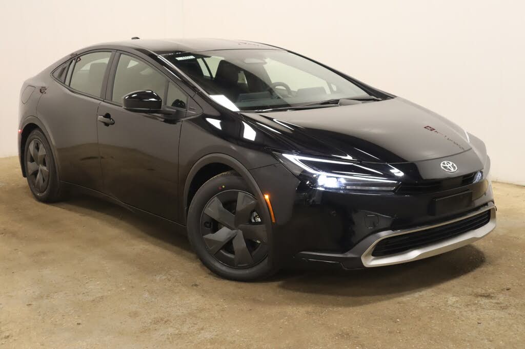 2026 Toyota Prius Plug-In Hybrid SE FWD