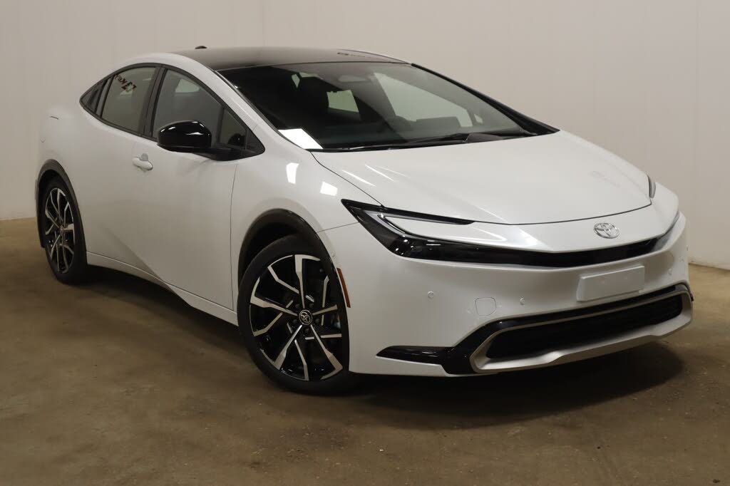 2026 Toyota Prius Plug-In Hybrid XSE Premium FWD