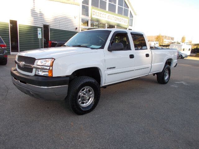 2004 Chevrolet Silverado 2500HD LS Crew Cab 4WD