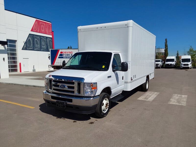 2023 Ford E-Series Chassis E-450 SD Cutaway 176 RWD