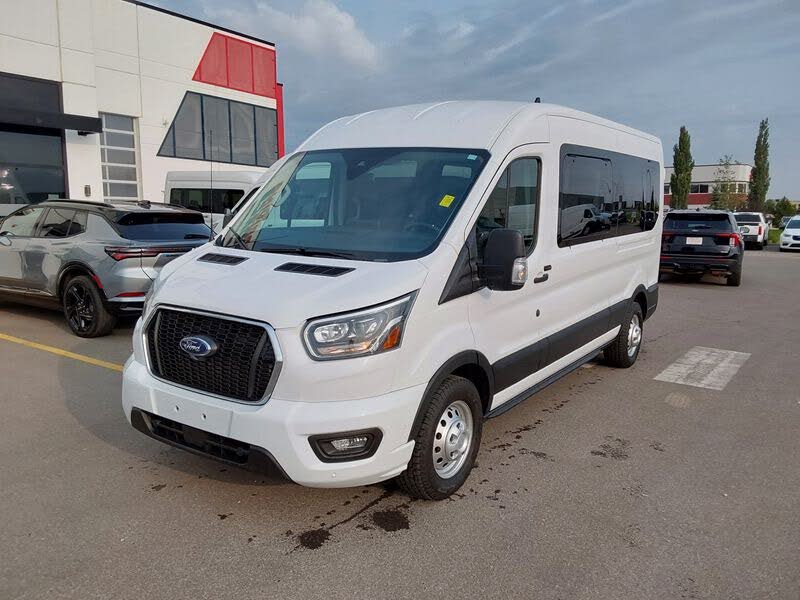2023 Ford Transit Passenger 350 XLT Medium Roof LB AWD