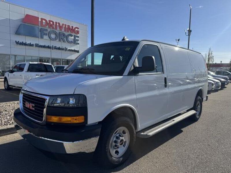 GMC Savana Cargo 2500 RWD 2023
