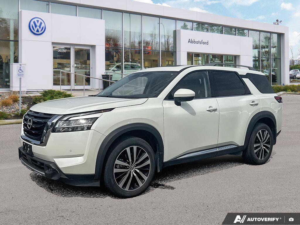 2023 Nissan Pathfinder Platinum 4WD