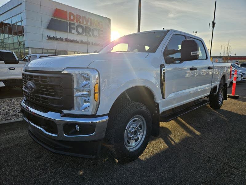 2024 Ford F-250 Super Duty XL Crew Cab 4WD