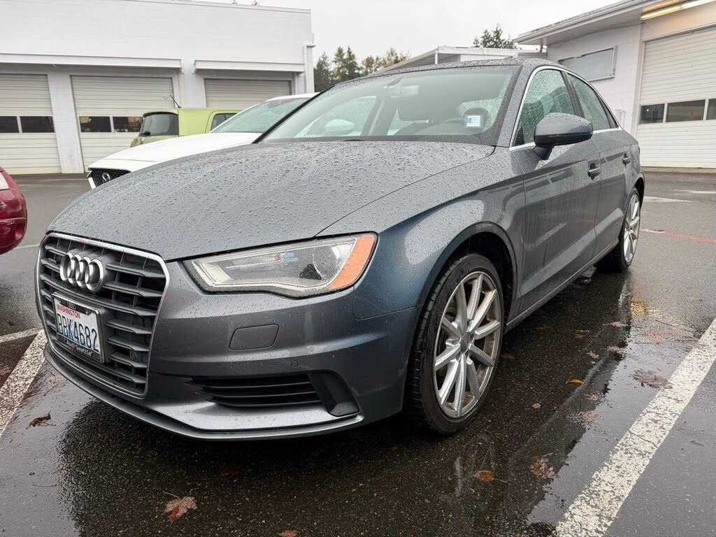 2016 Audi A3 2.0T quattro Premium Plus Sedan AWD