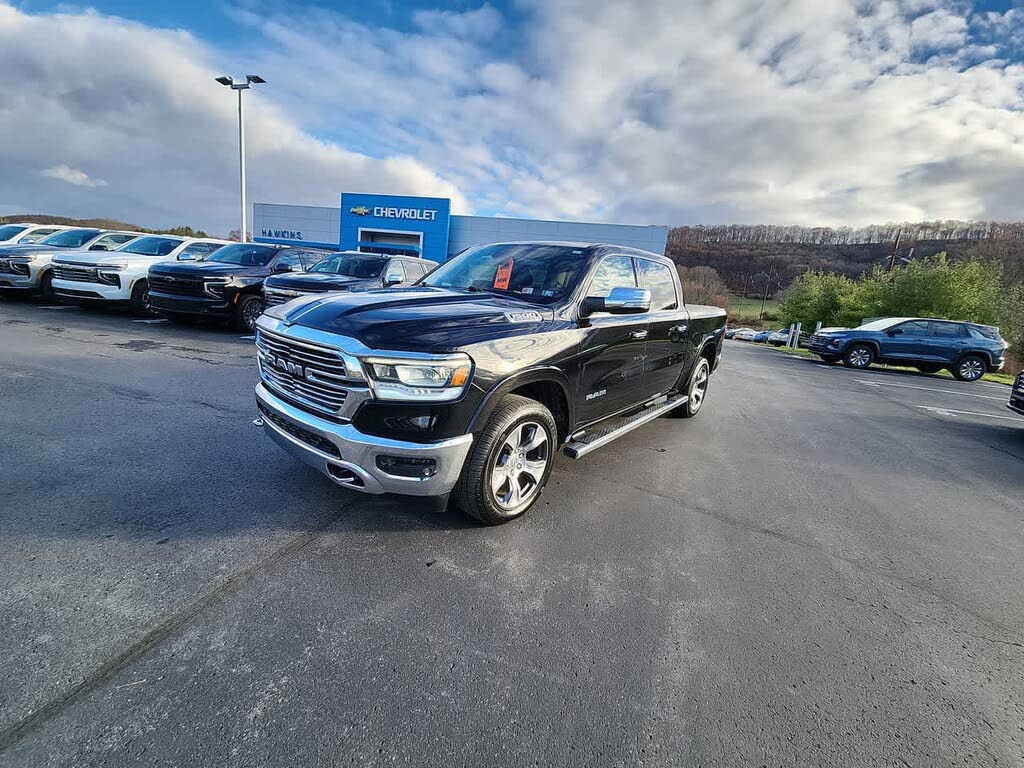2019 RAM 1500 Laramie Crew Cab 4WD