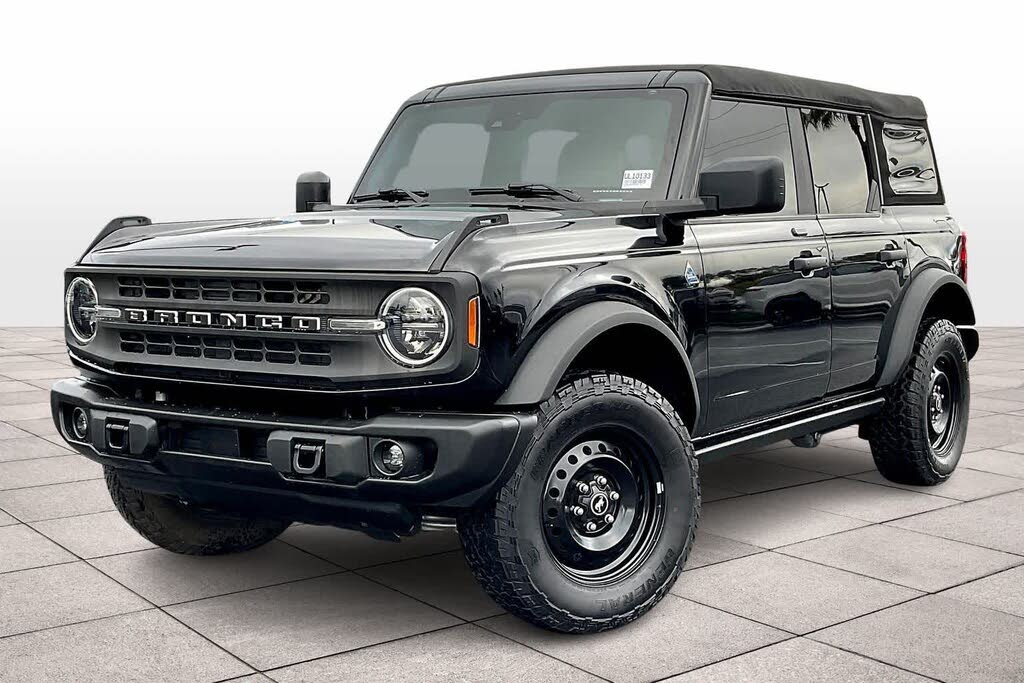 2023 Ford Bronco Black Diamond Advanced 4-Door 4WD