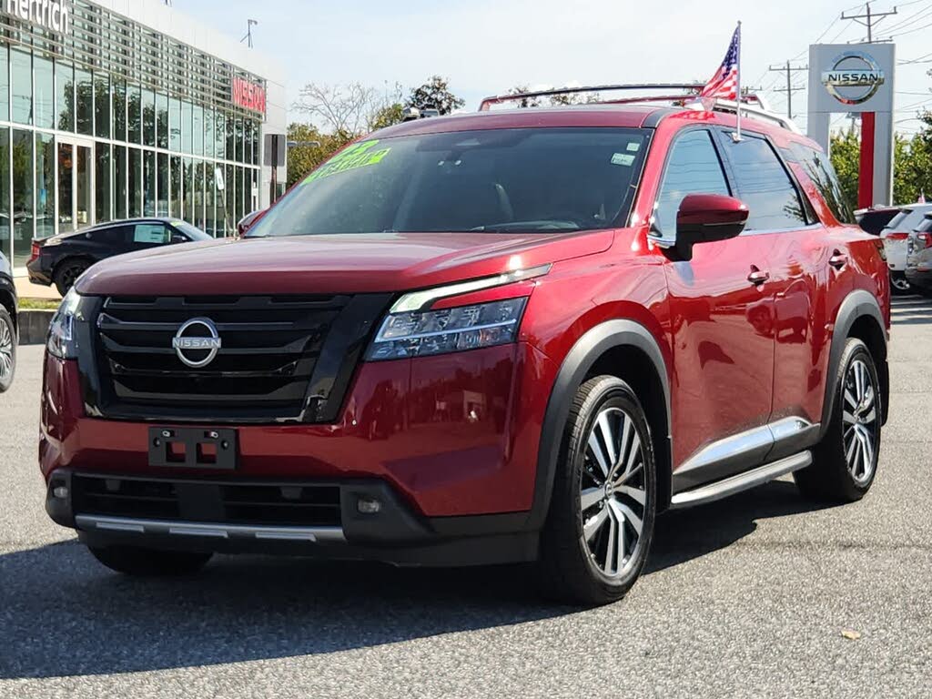 2023 Nissan Pathfinder Platinum 4WD