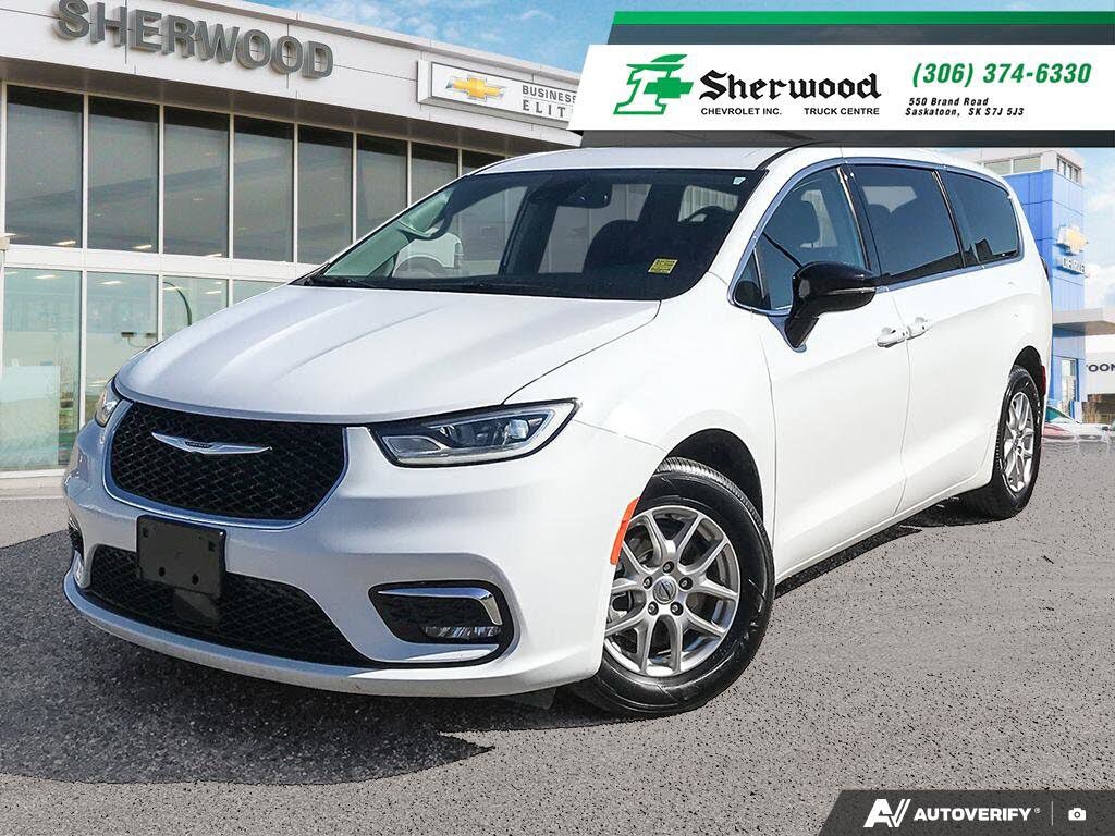 2024 Chrysler Pacifica Touring L FWD