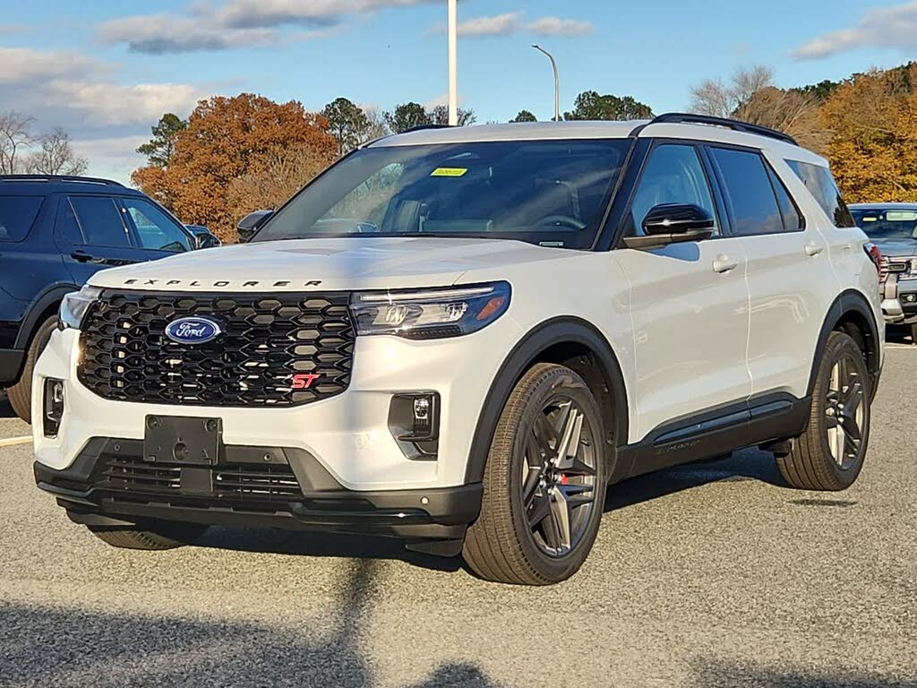 2026 Ford Explorer ST RWD