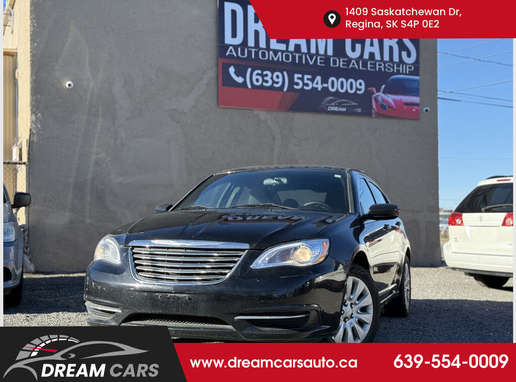 2013 Chrysler 200 LX Sedan FWD