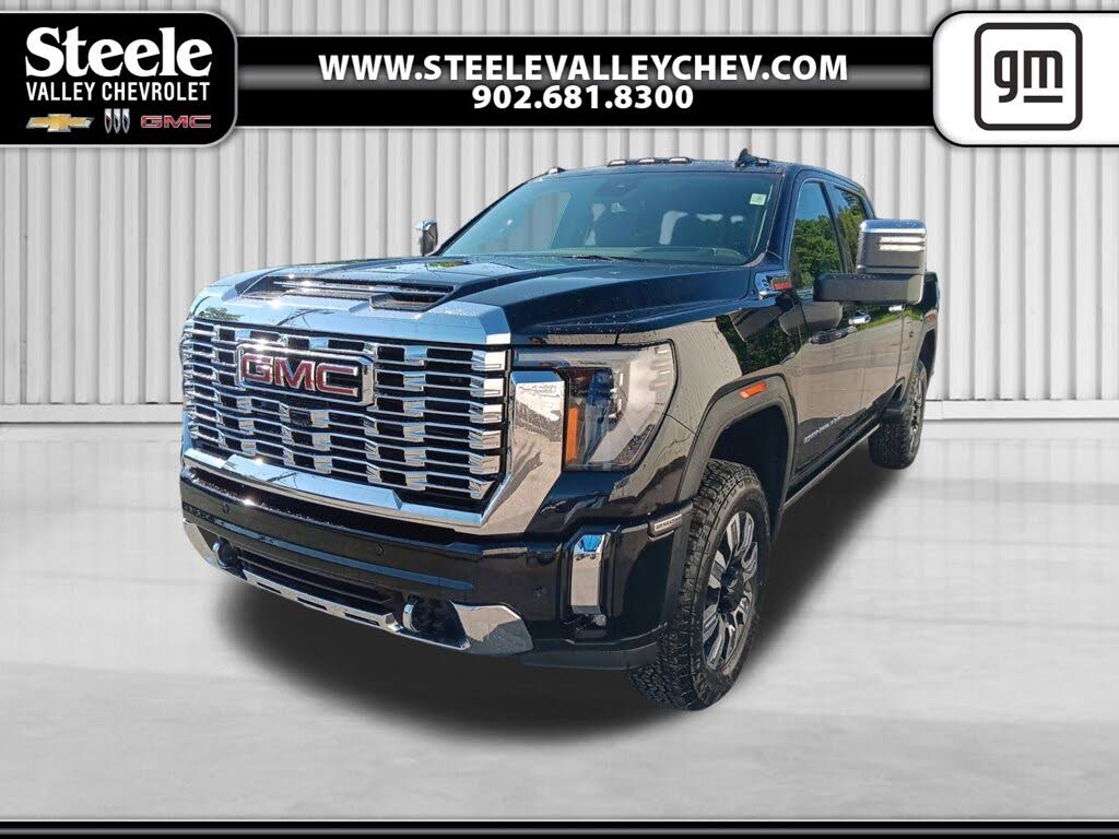 2025 GMC Sierra 2500HD Denali Crew Cab 4WD