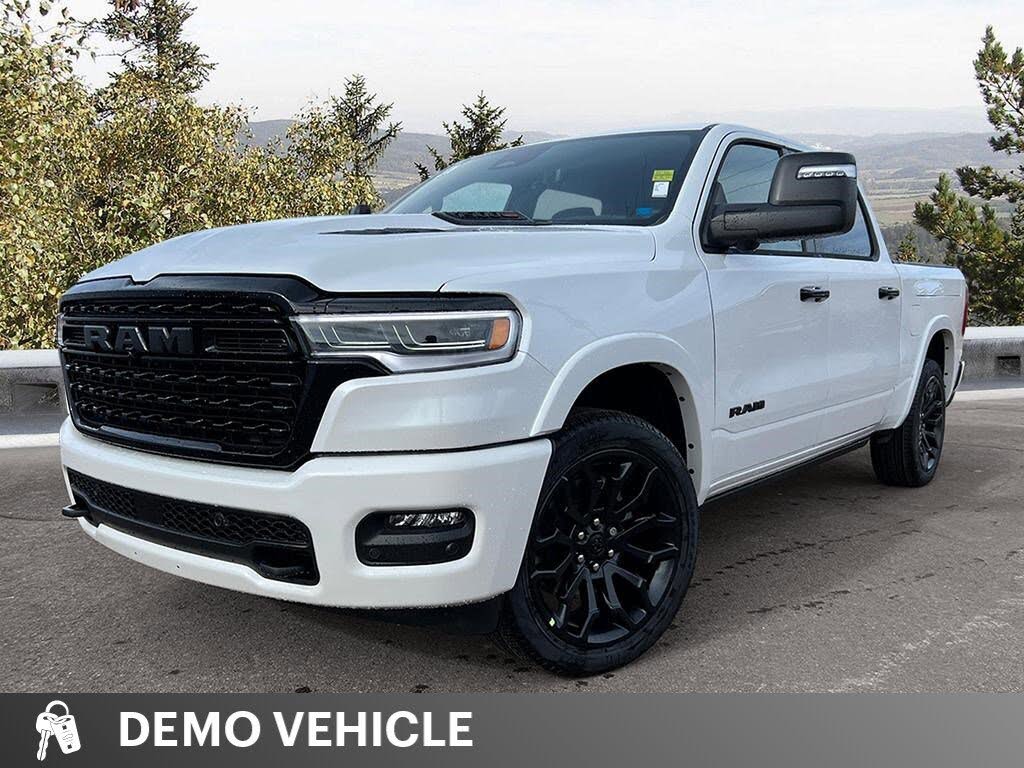 2025 RAM 1500 Limited Crew Cab 4WD