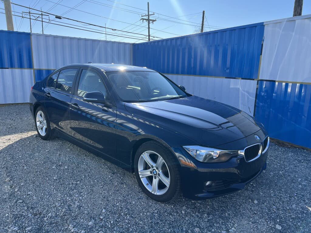 2015 BMW 3 Series 328i Sedan RWD