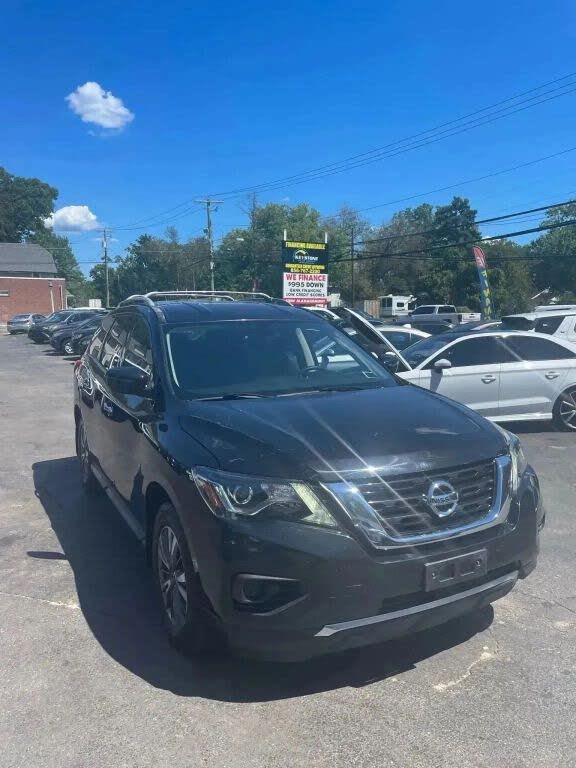 2017 Nissan Pathfinder S 4WD