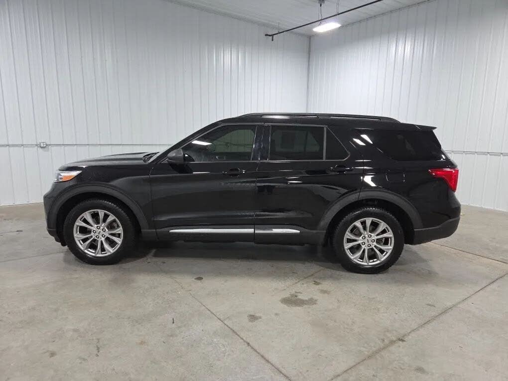 2020 Ford Explorer XLT AWD
