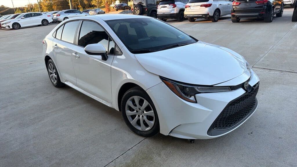 2022 Toyota Corolla LE FWD