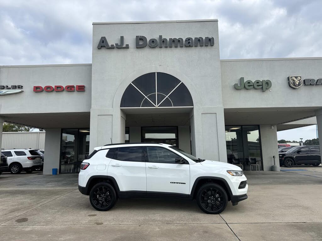 2026 Jeep Compass Latitude Altitude 4WD