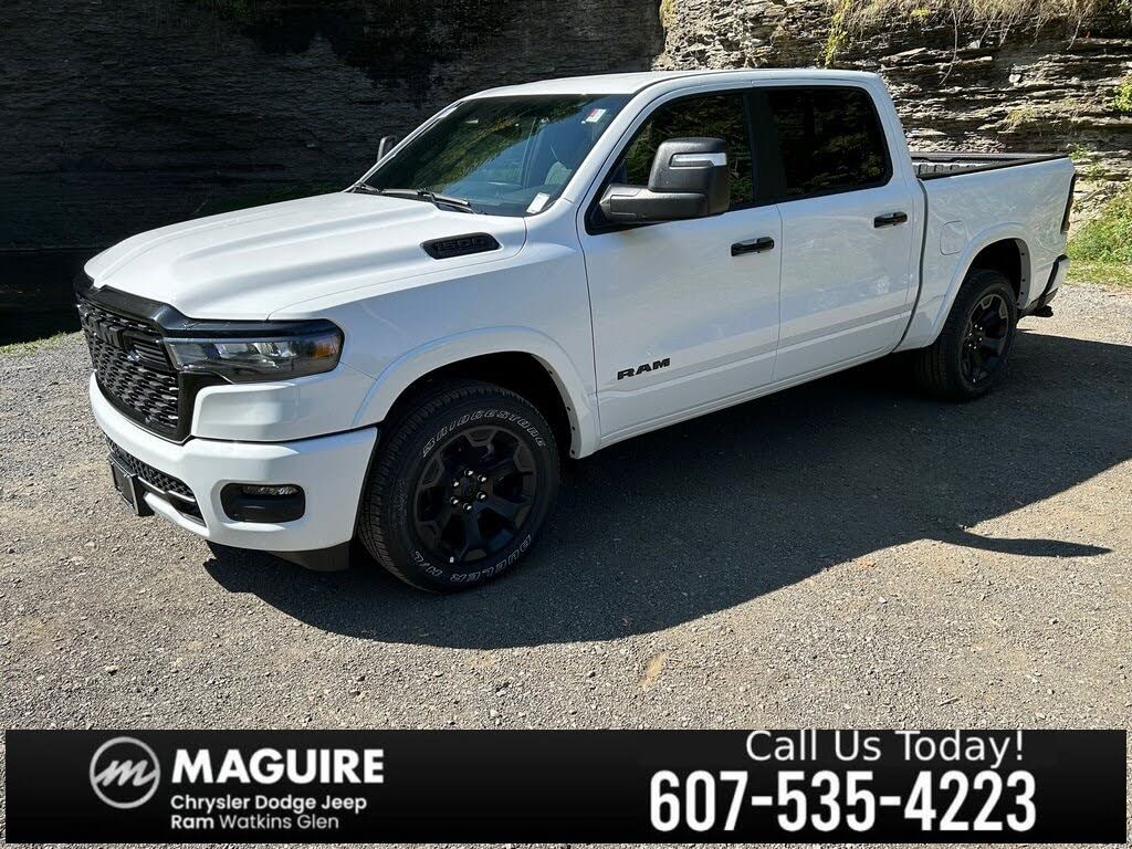 2026 RAM 1500 Big Horn Crew Cab 4WD