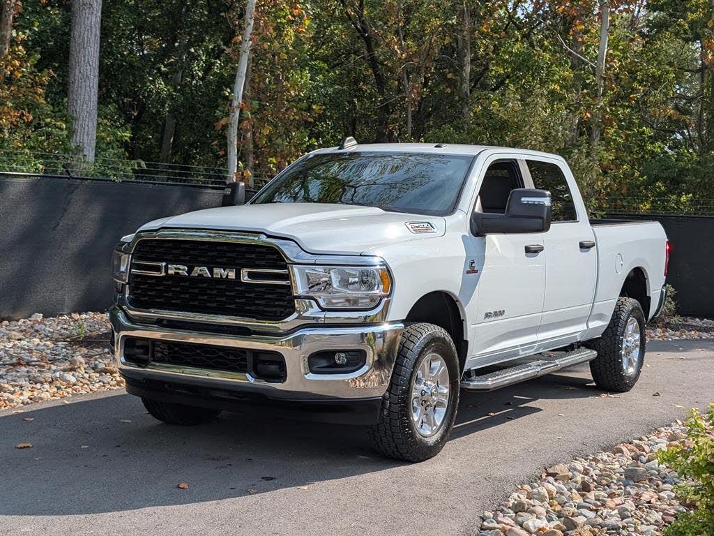 2024 RAM 2500 Big Horn Crew Cab 4WD