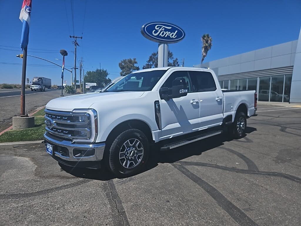 2026 Ford F-350 Super Duty Lariat Crew Cab RWD