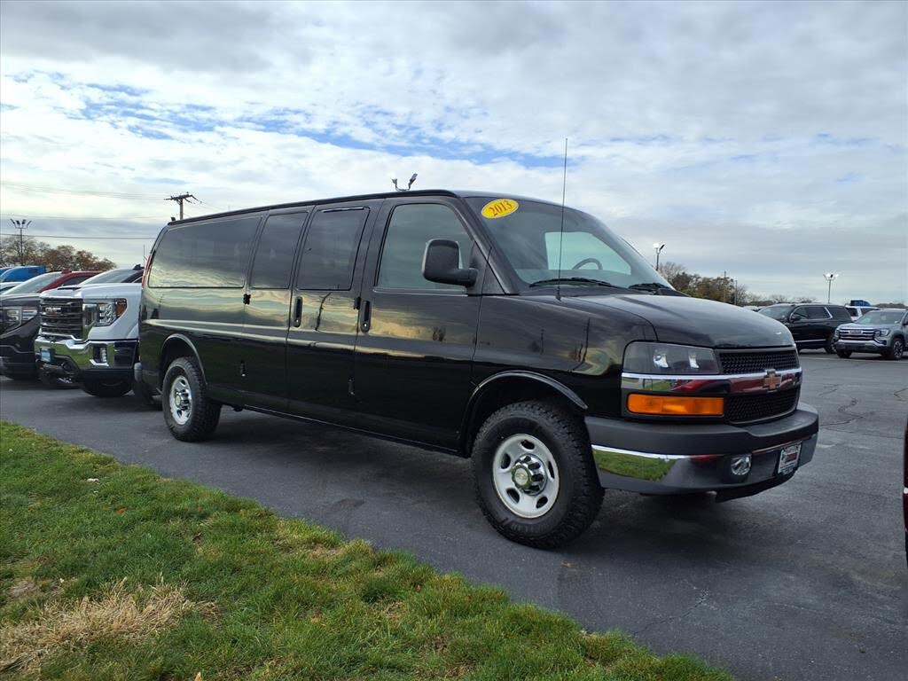 2013 Chevrolet Express 3500 1LT Extended RWD