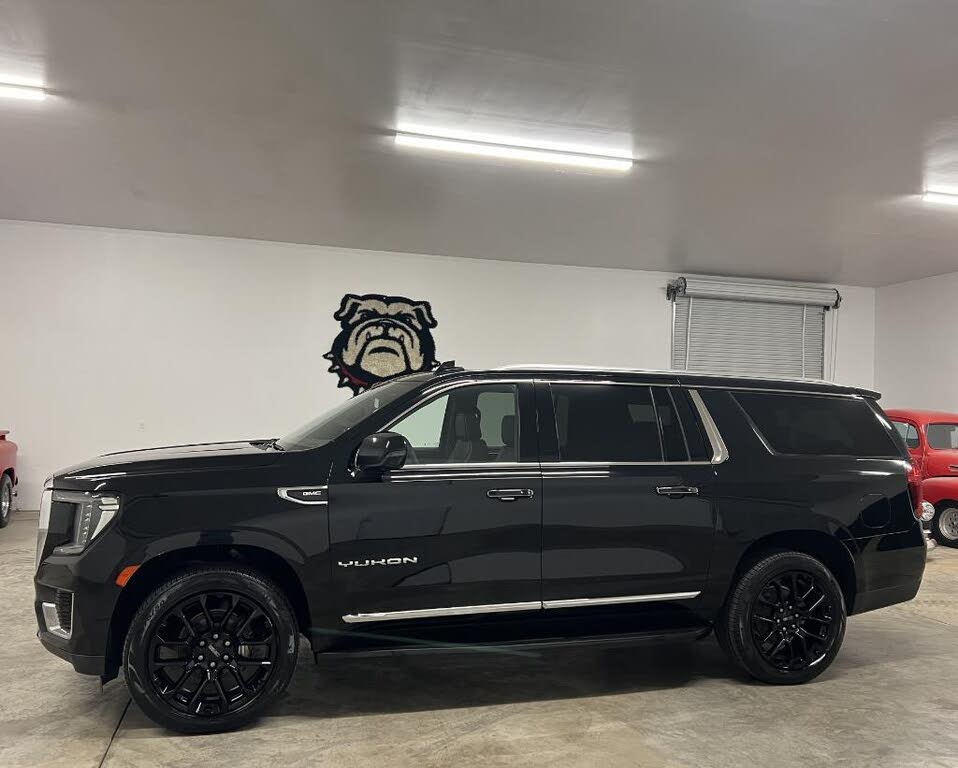 2022 GMC Yukon XL SLT 4WD